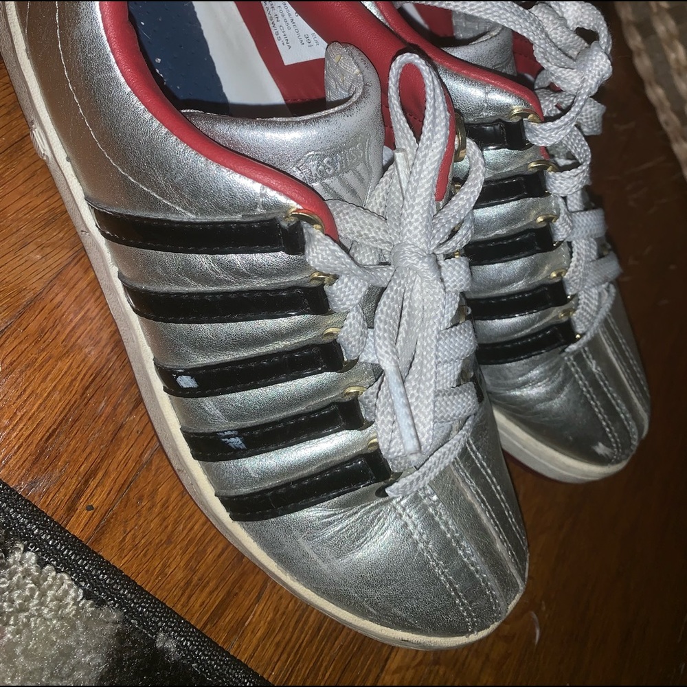 KSWISS size 8 tennis shoes